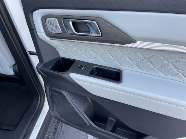 New 2026 Ford Explorer Platinum image 56
