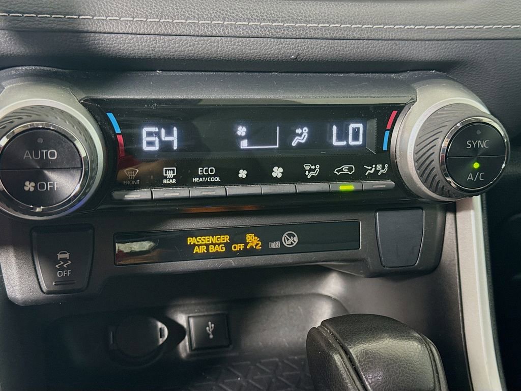 Certified 2022 Toyota RAV4 XLE AWD/4WD image 15
