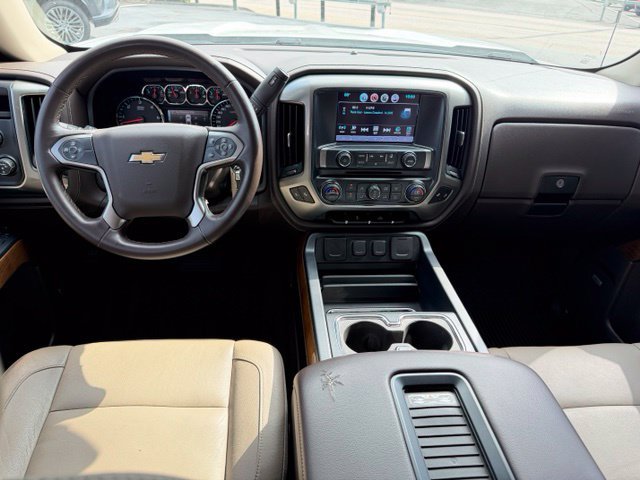 Used 2018 Chevrolet Silverado 1500 LTZ w/ Sport Package AWD/4WD image 28