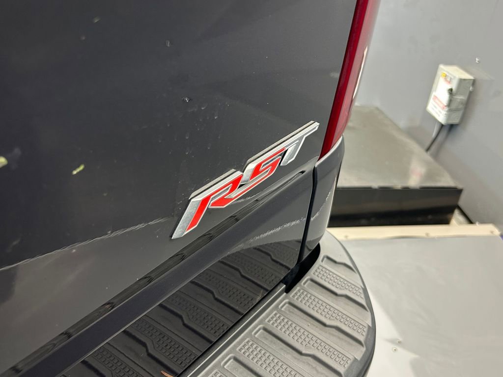 Used 2023 Chevrolet Silverado 1500 RST image 41