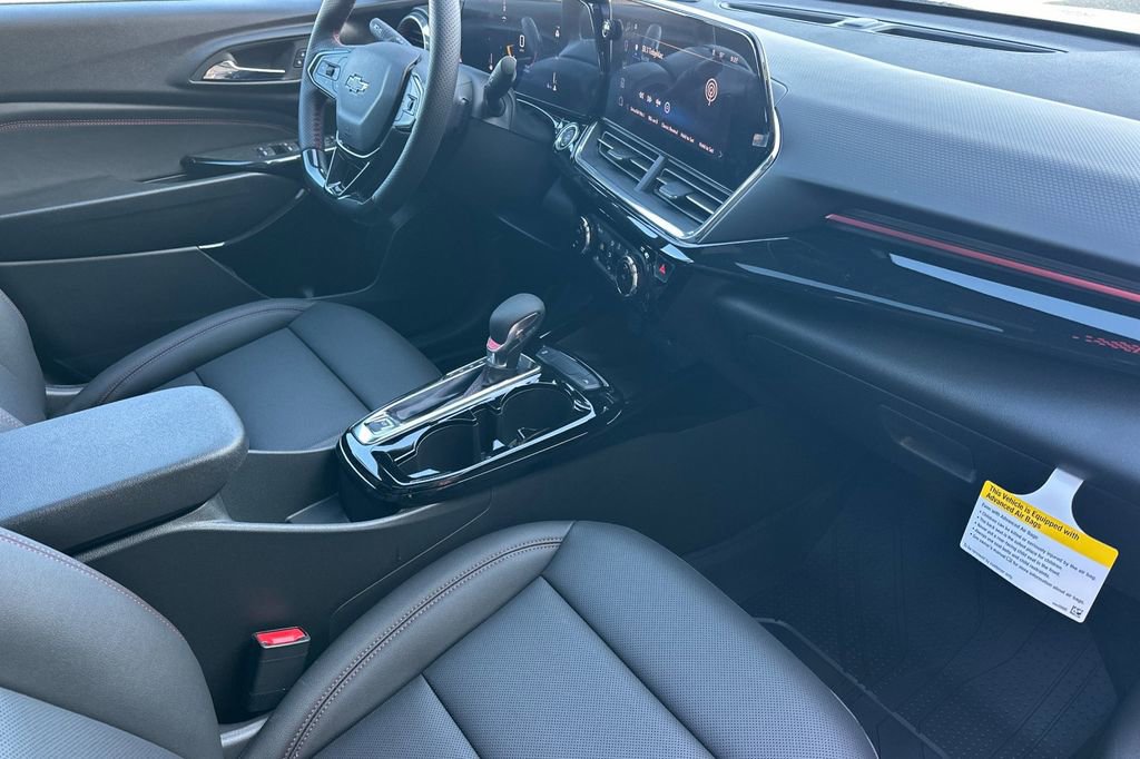 New 2026 Chevrolet Trax RS w/ Sunroof Package FWD image 17