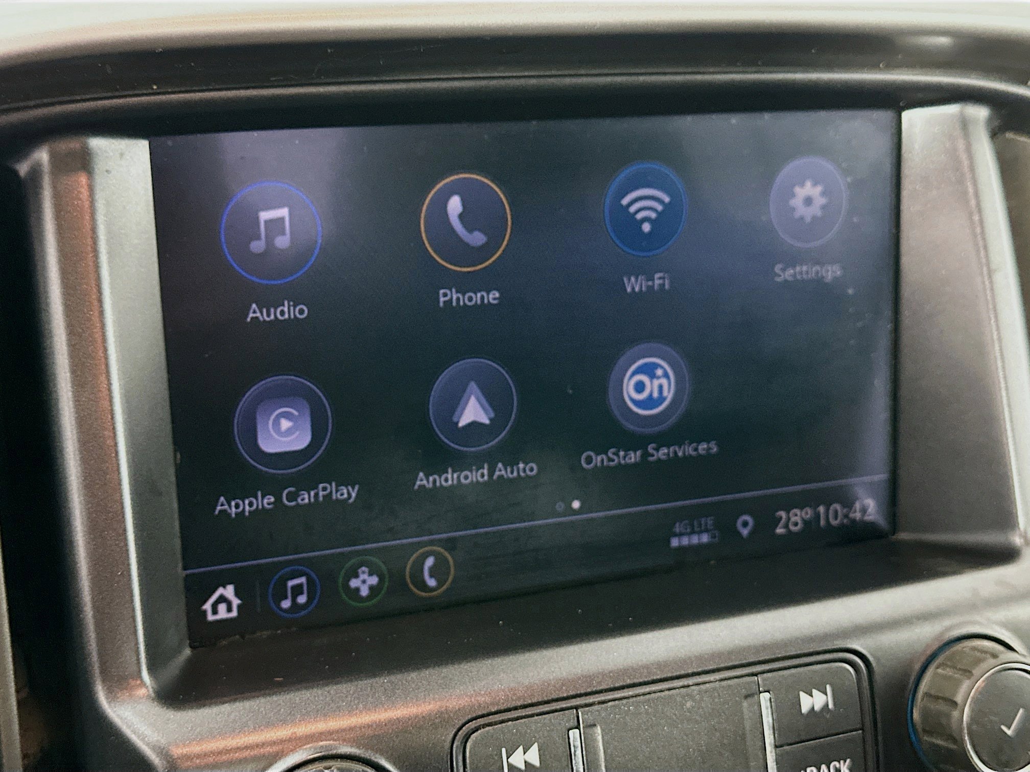 Used 2021 Chevrolet Colorado LT w/ Fleet Safety Package image 19