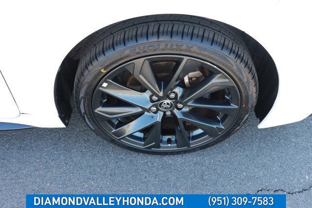 Used 2024 Toyota Corolla SE w/ SE Premium Package image 28