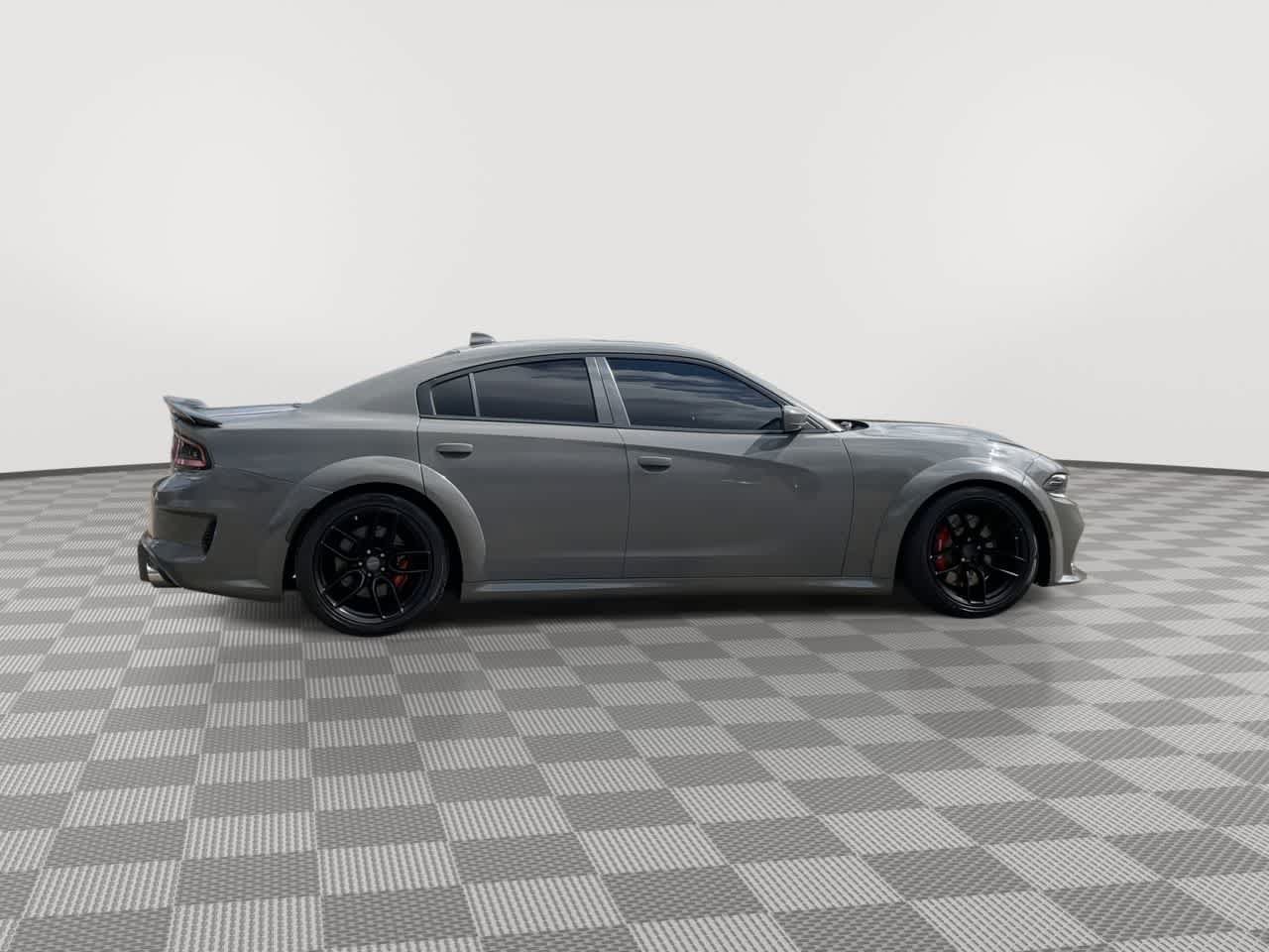 Used 2018 Dodge Charger R/T Scat Pack RWD image 9