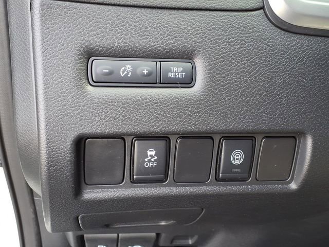 Used 2024 Nissan Murano SV w/ SV Midnight Edition Package image 19