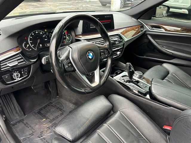 Used 2017 BMW 530i xDrive AWD/4WD image 32