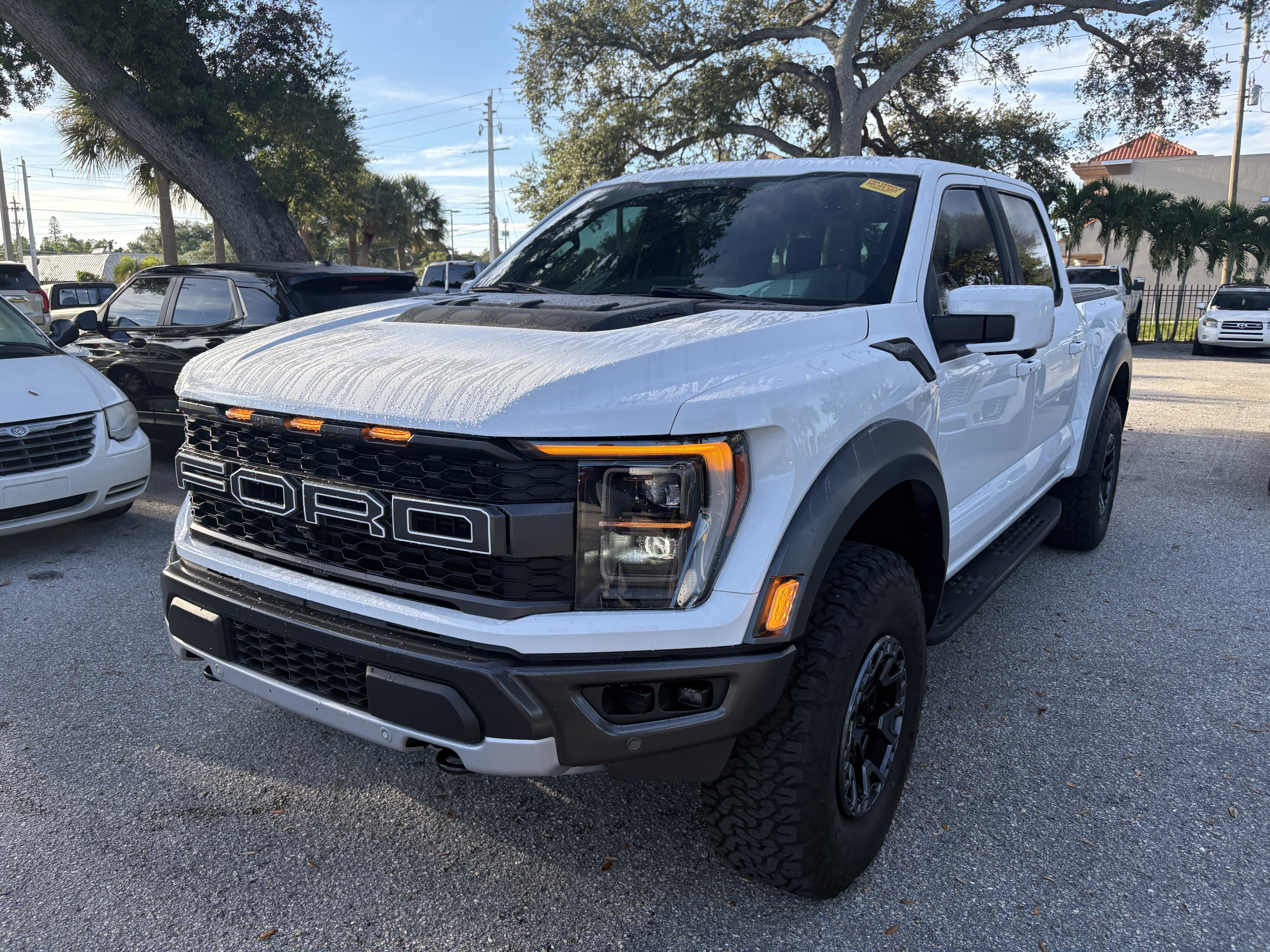 Used 2022 Ford F150 Raptor w/ Equipment Group 801A High AWD/4WD image 4
