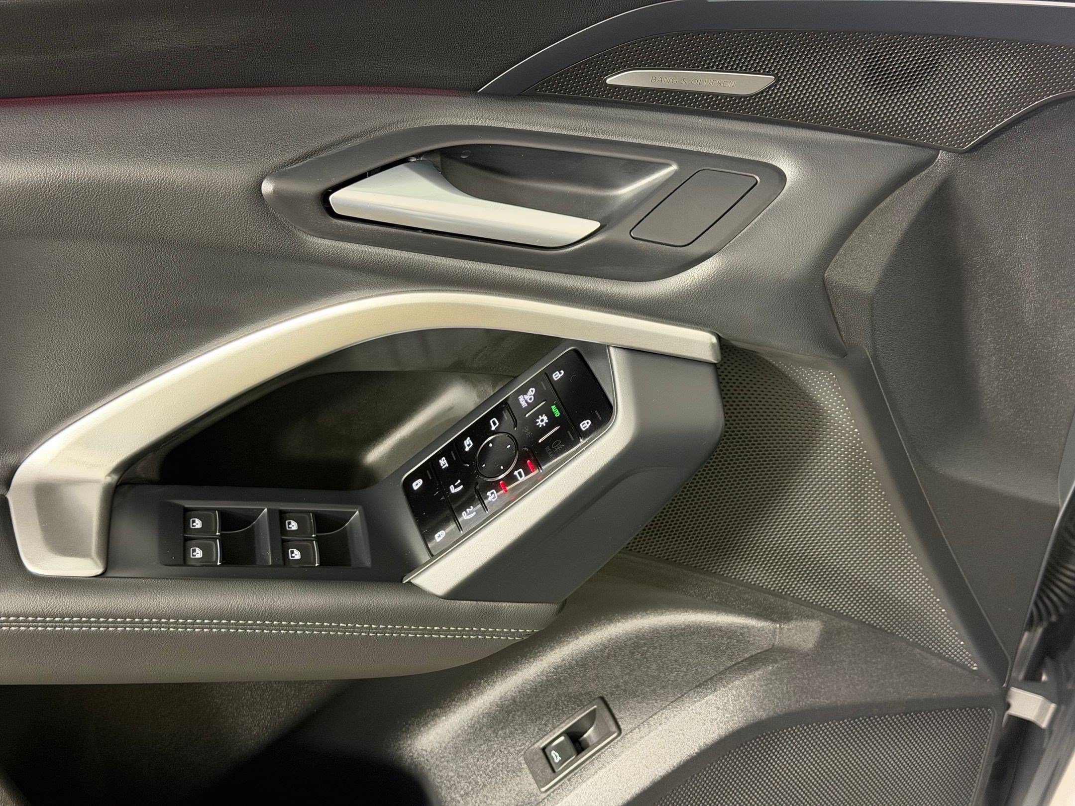 New 2026 Audi Q5 Premium AWD/4WD image 13
