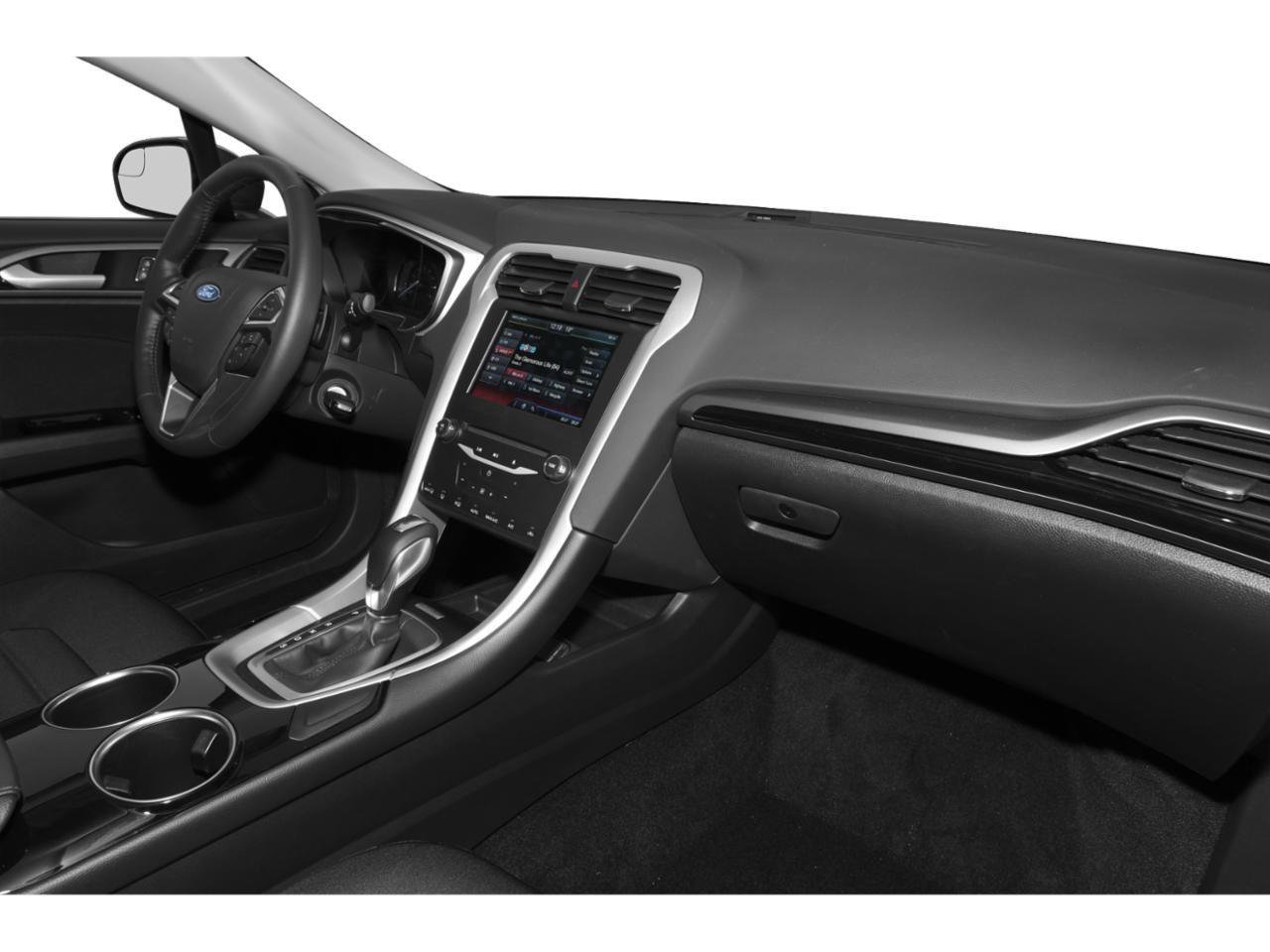 Used 2015 Ford Fusion SE w/ Equipment Group 202A FWD image 10