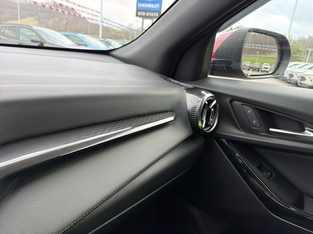 Used 2025 Chevrolet Equinox LT image 24