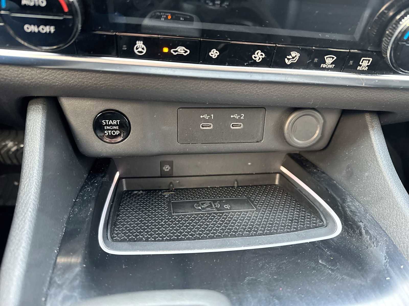 Used 2025 Nissan Rogue SV w/ Rock Creek Premium Package image 29