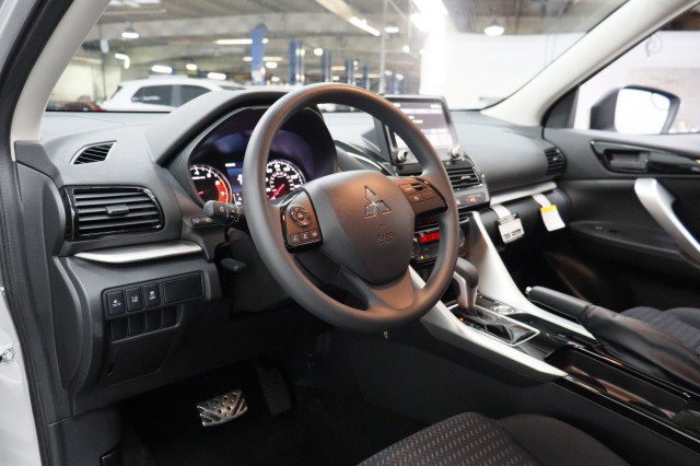 New 2026 Mitsubishi Eclipse Cross ES AWD/4WD image 5