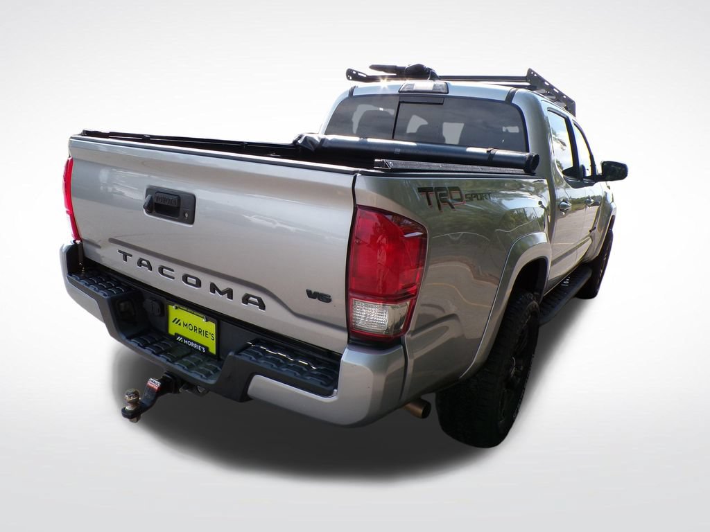 Used 2017 Toyota Tacoma TRD Sport w/ Tow Package RWD image 6