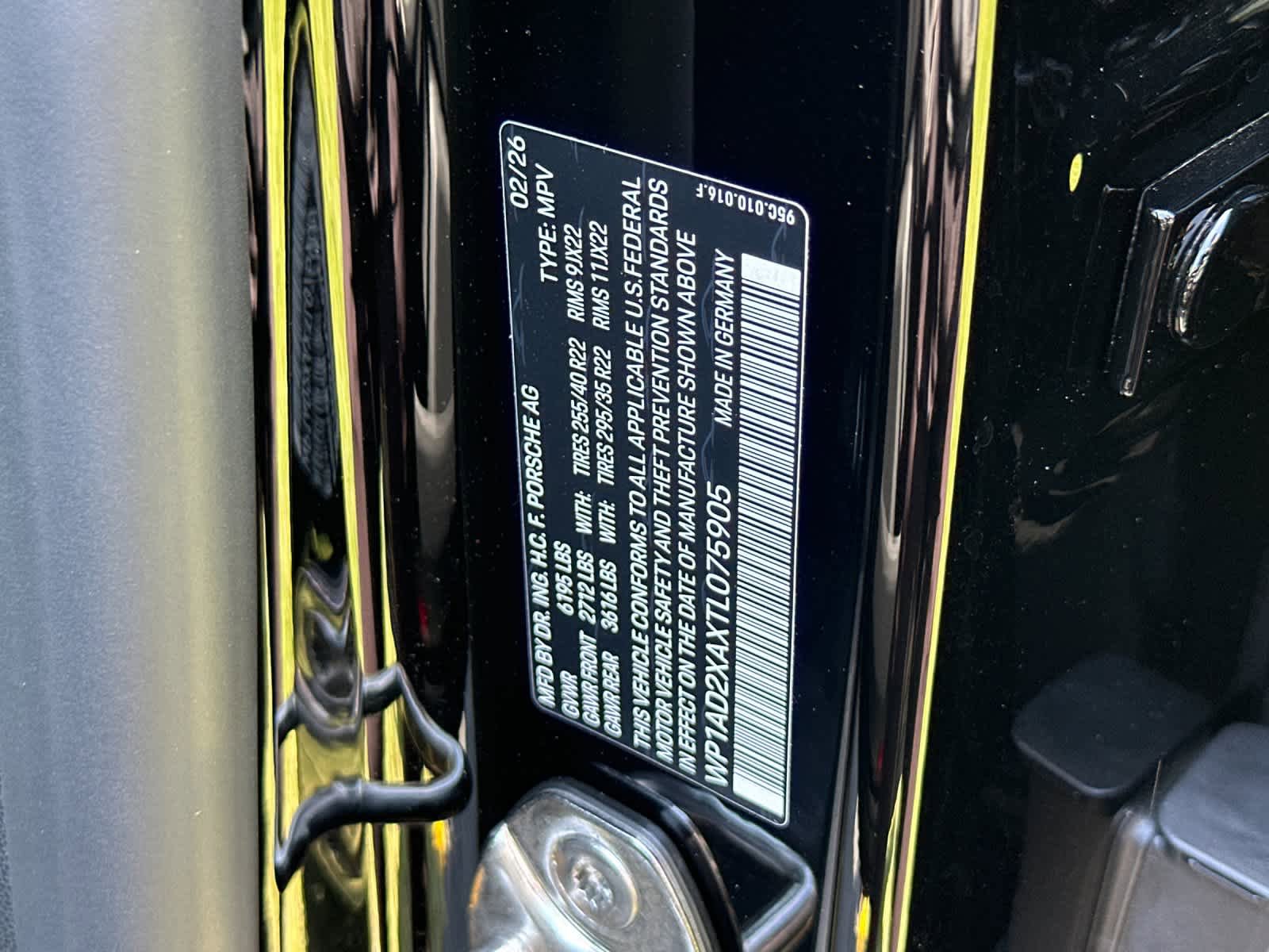 New 2026 Porsche Macan Electric RWD image 34