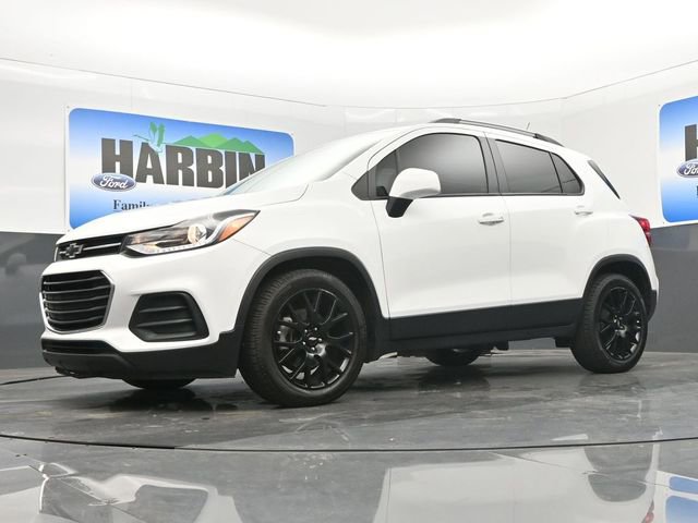 Used 2022 Chevrolet Trax LT w/ Sport Edition FWD image 19