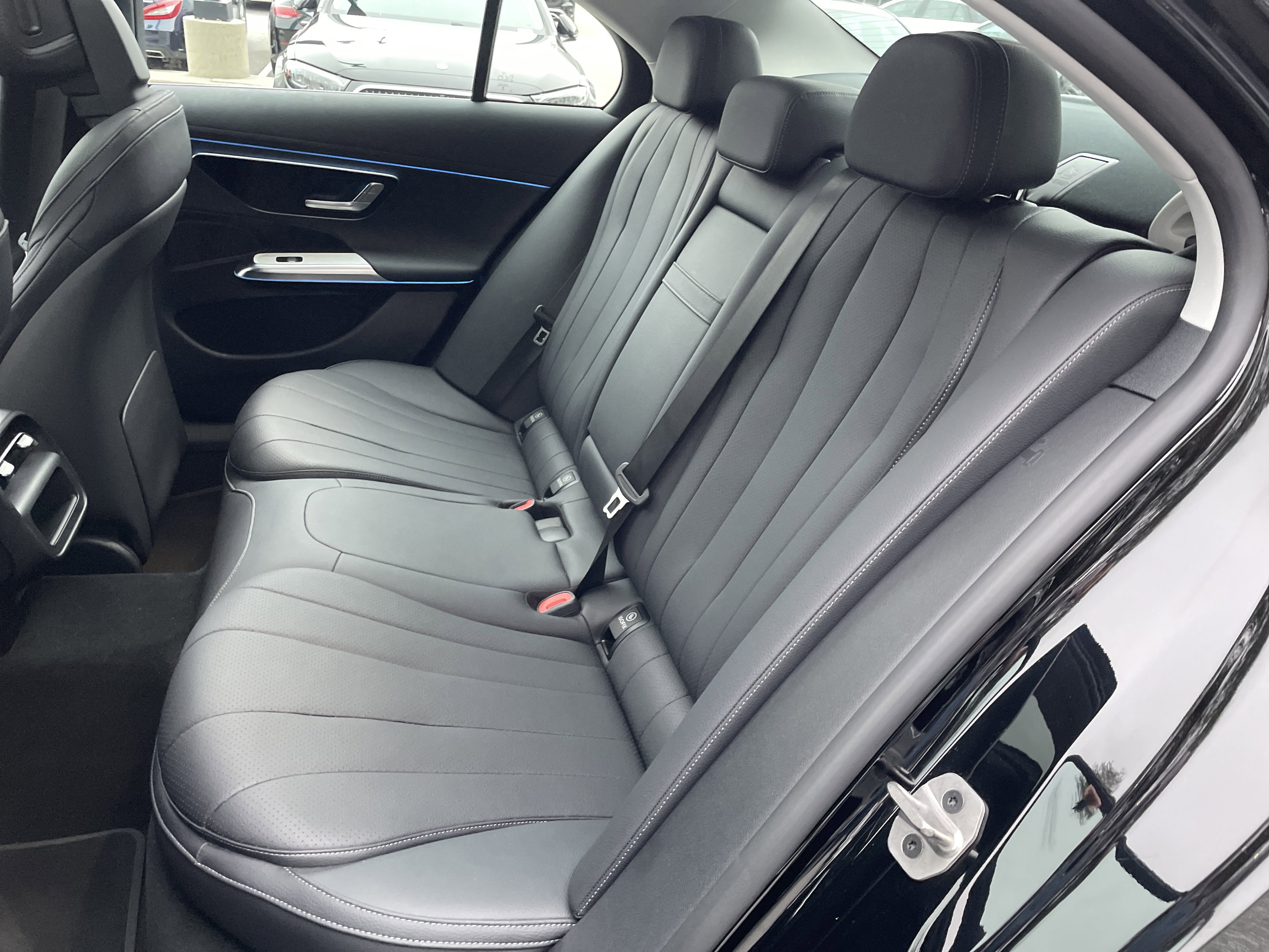 Certified 2025 Mercedes-Benz E 350 Sedan image 41