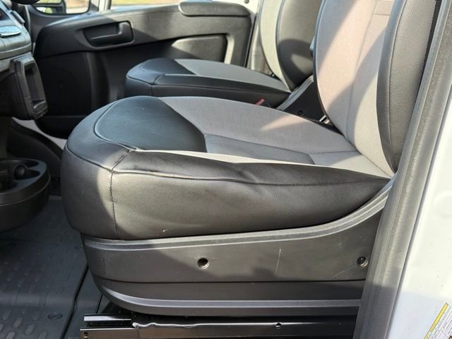 Used 2025 RAM ProMaster 2500 w/ Convenience Group FWD image 13