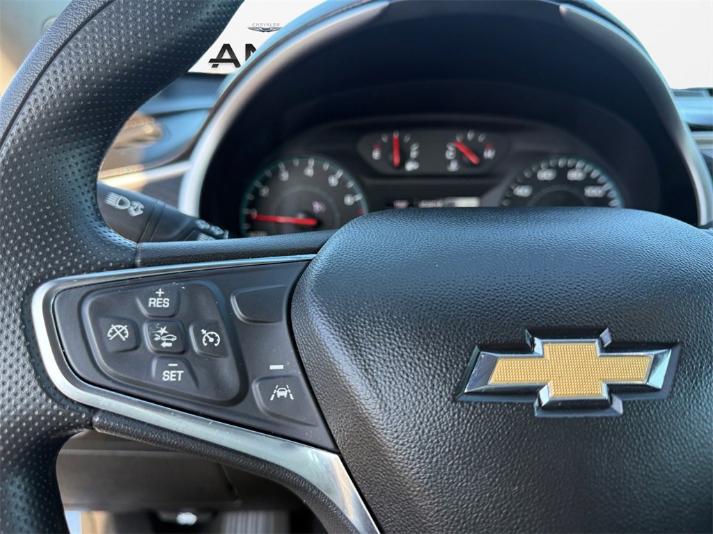 Used 2024 Chevrolet Malibu LT image 25