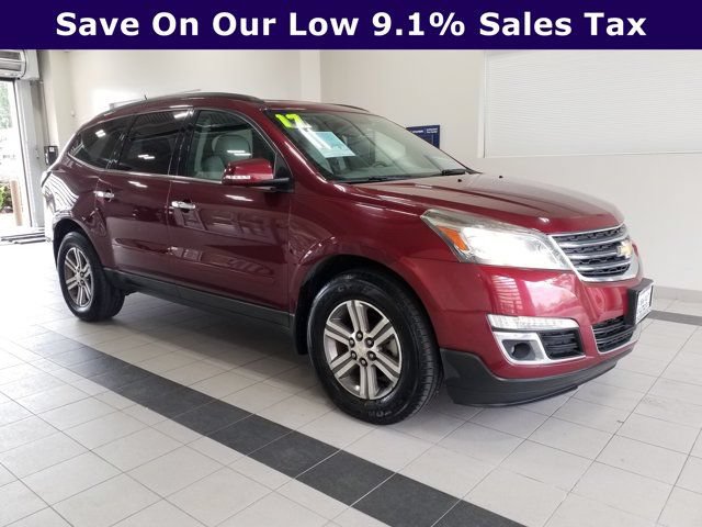 Used 2017 Chevrolet Traverse LT