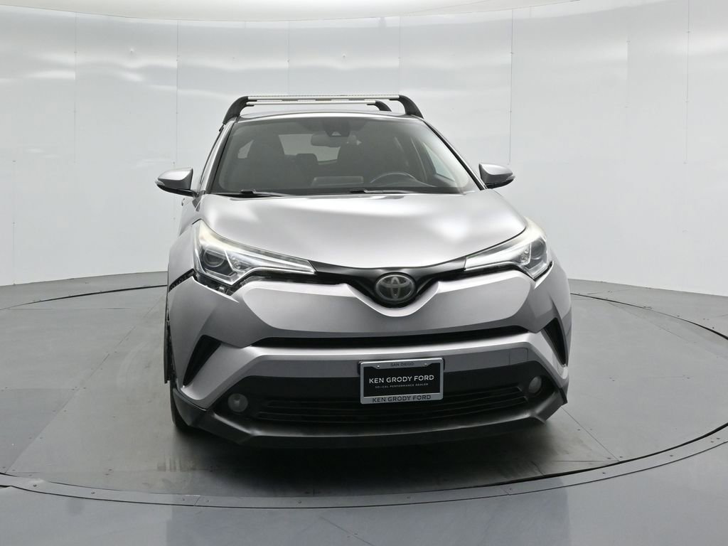 Used 2018 Toyota C-HR XLE image 19