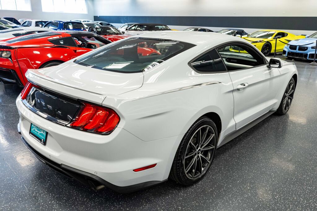 Used 2018 Ford Mustang Coupe w/ Equipment Group 101A RWD image 5