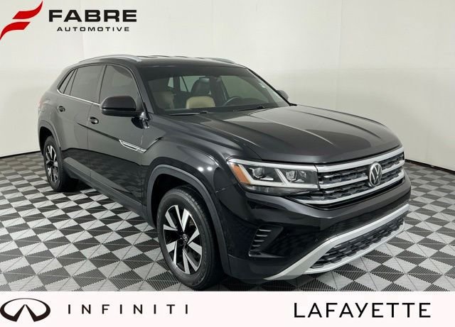 Used 2022 Volkswagen Atlas Cross Sport SE FWD image 1