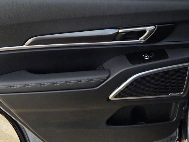 Certified 2025 Kia Telluride S image 13