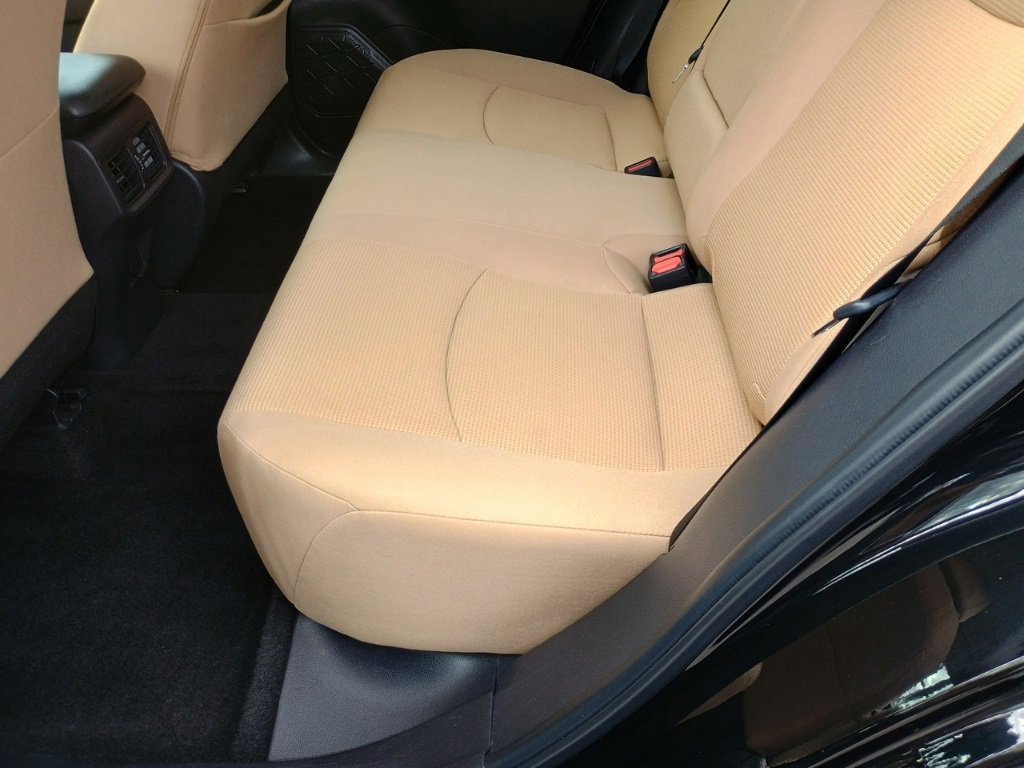 Used 2022 Toyota RAV4 LE image 15