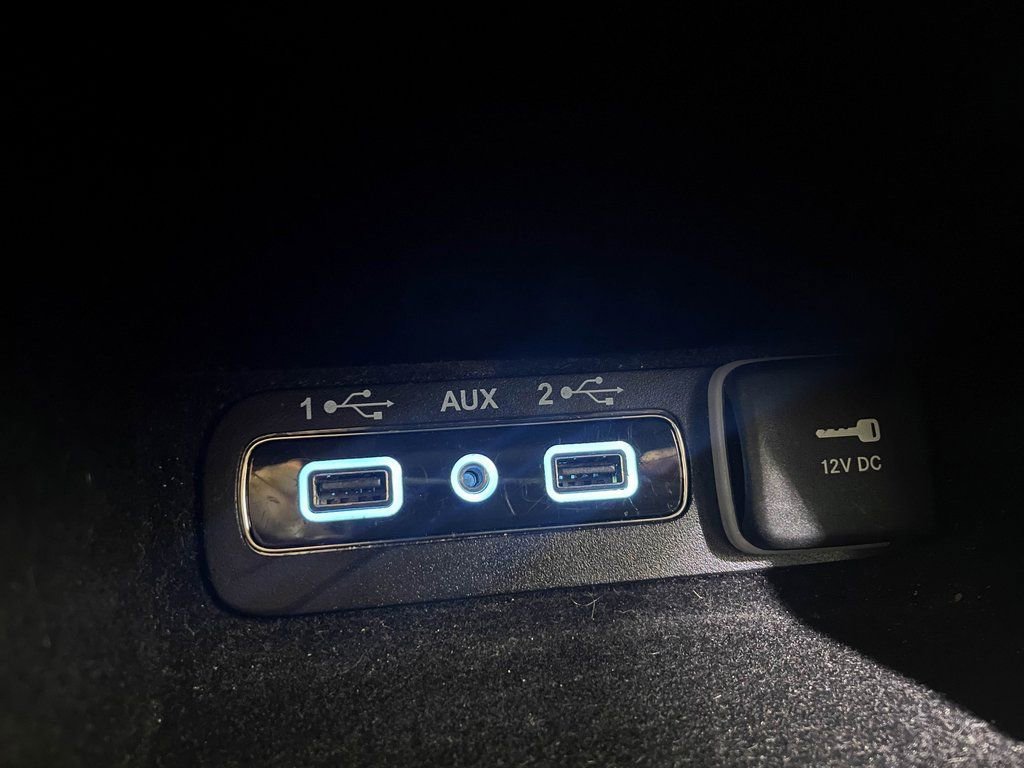 Used 2022 Jeep Grand Cherokee Limited image 22