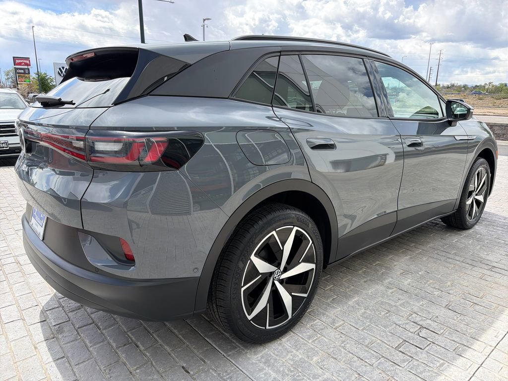 Used 2023 Volkswagen ID.4 Pro S image 7