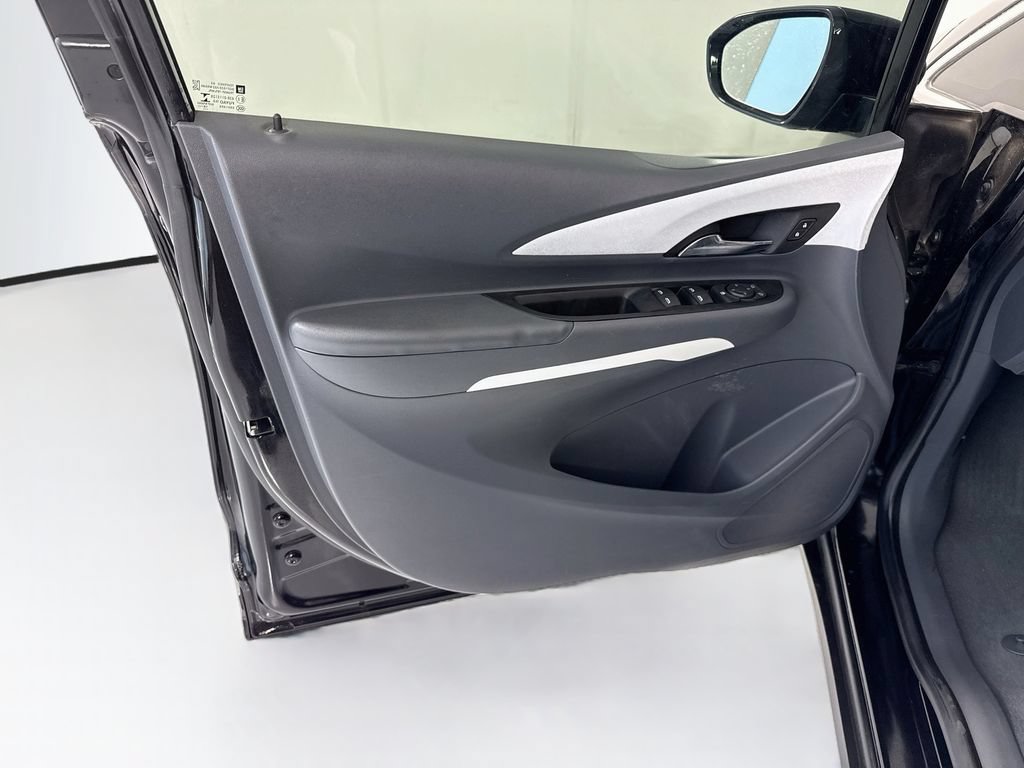 Used 2019 Chevrolet Bolt LT FWD image 24