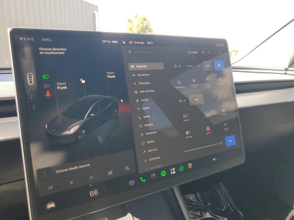 Used 2025 Tesla Model 3 Long Range RWD image 30