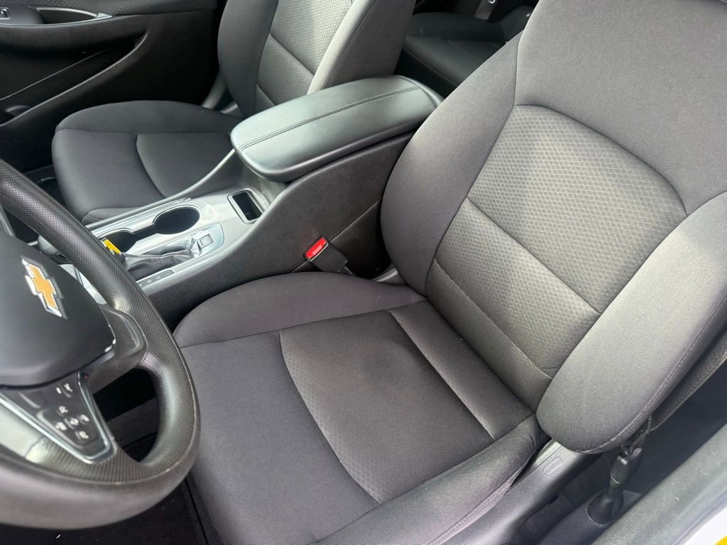 Used 2023 Chevrolet Malibu LT image 18