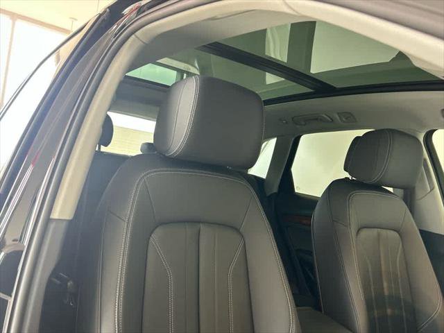 Certified 2023 Audi Q5 2.0T Premium w/ Convenience Package image 26