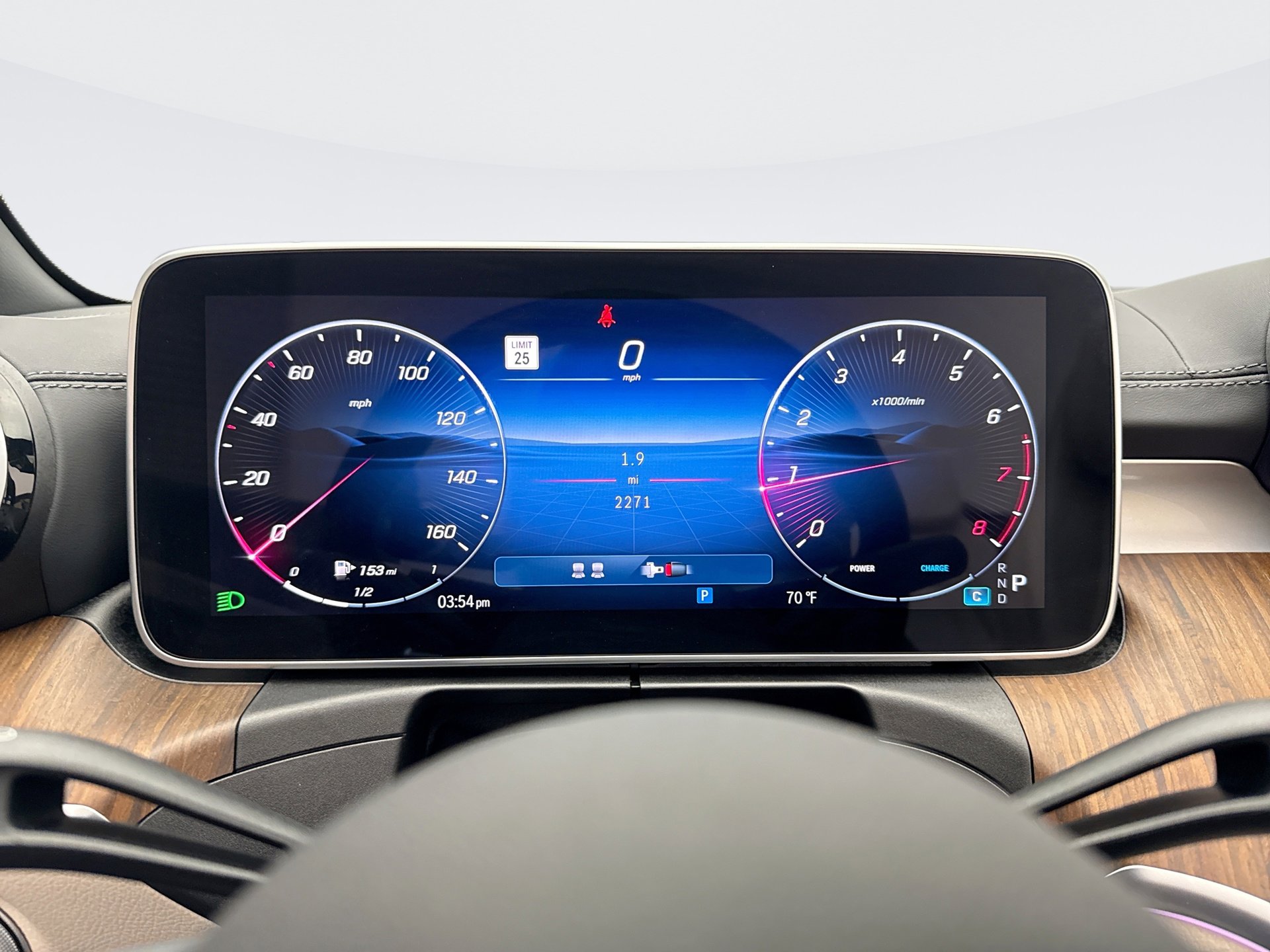 Used 2025 Mercedes-Benz CLE 300 4MATIC Cabriolet image 12