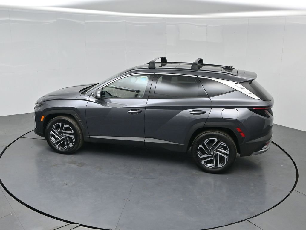Used 2025 Hyundai Tucson Limited AWD/4WD image 45