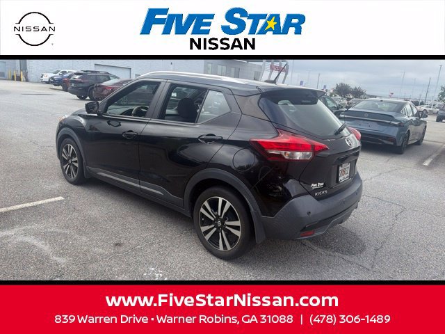Used 2020 Nissan Kicks SR FWD image 16