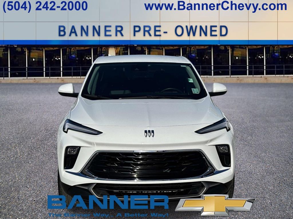 Certified 2024 Buick Encore GX Preferred FWD image 2
