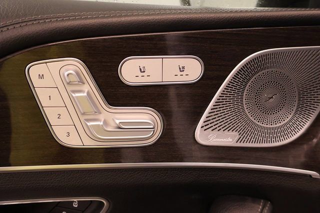 Used 2020 Mercedes-Benz GLE 450 4MATIC image 11