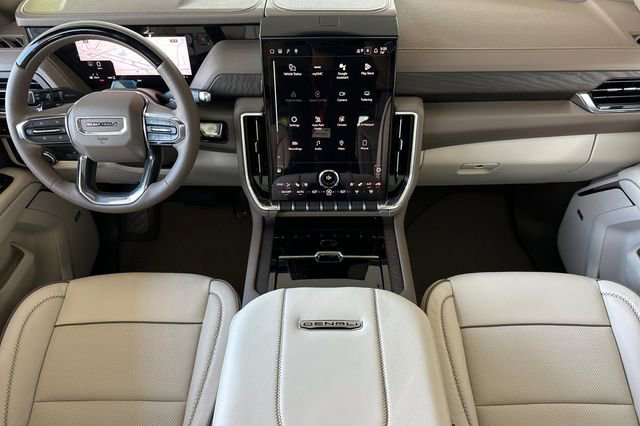 New 2026 GMC Yukon XL Denali AWD/4WD image 13