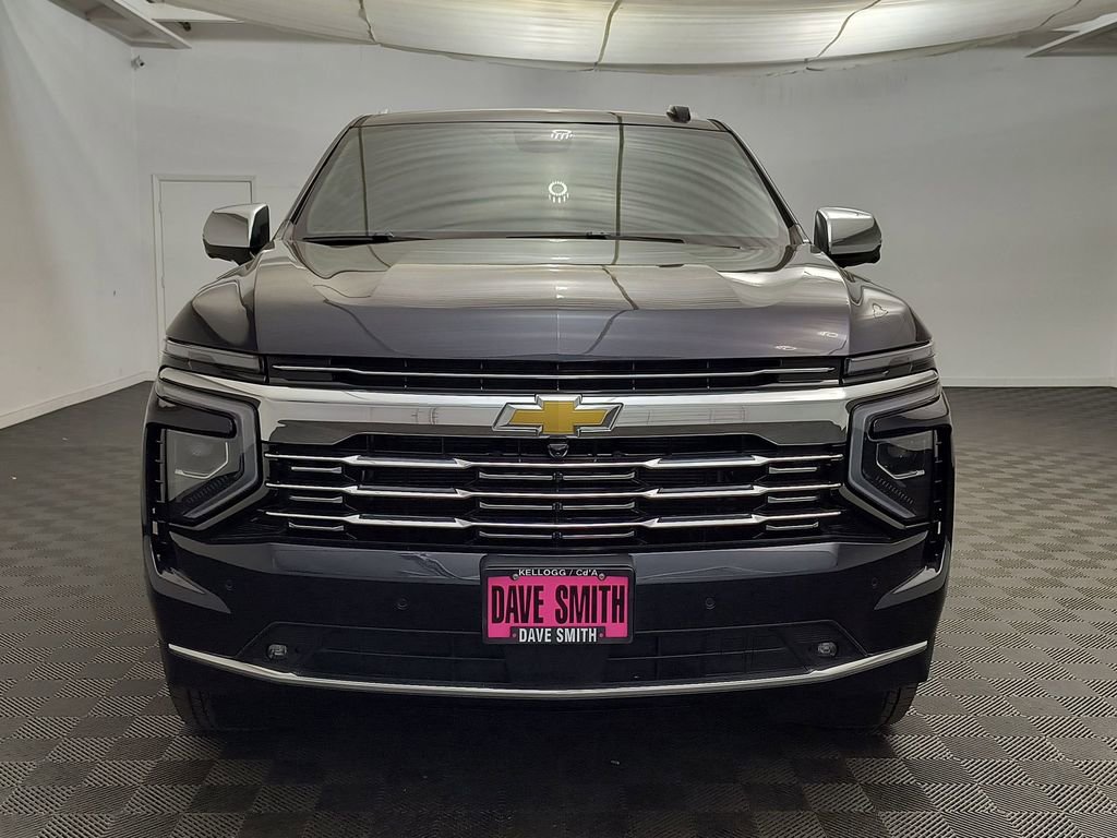 Used 2025 Chevrolet Tahoe Premier AWD/4WD image 6