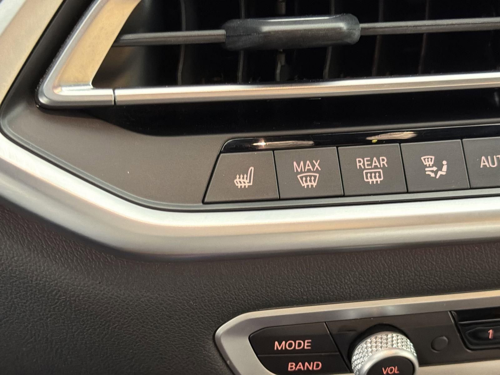 Used 2023 BMW X5 sDrive40i w/ Premium Package image 19