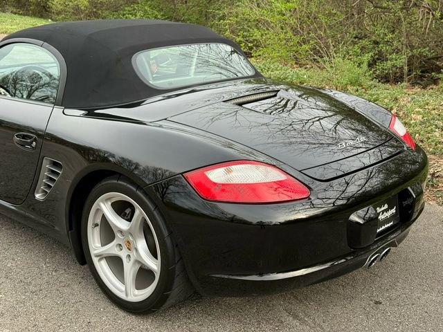 Used 2005 Porsche Boxster image 19