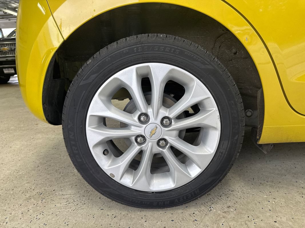 Used 2022 Chevrolet Spark LT FWD image 14