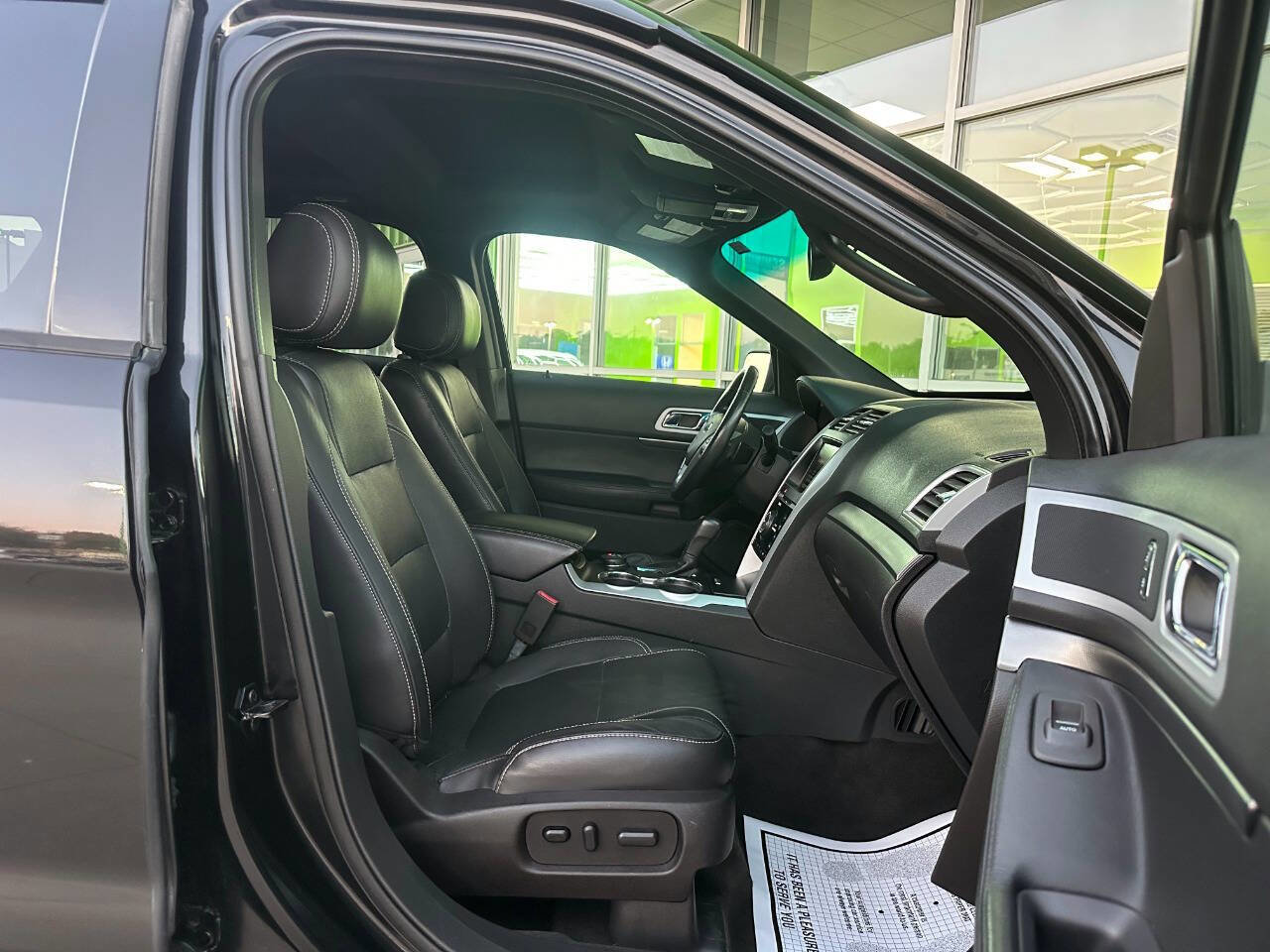 Used 2015 Ford Explorer Sport w/ Equipment Group 401A image 18