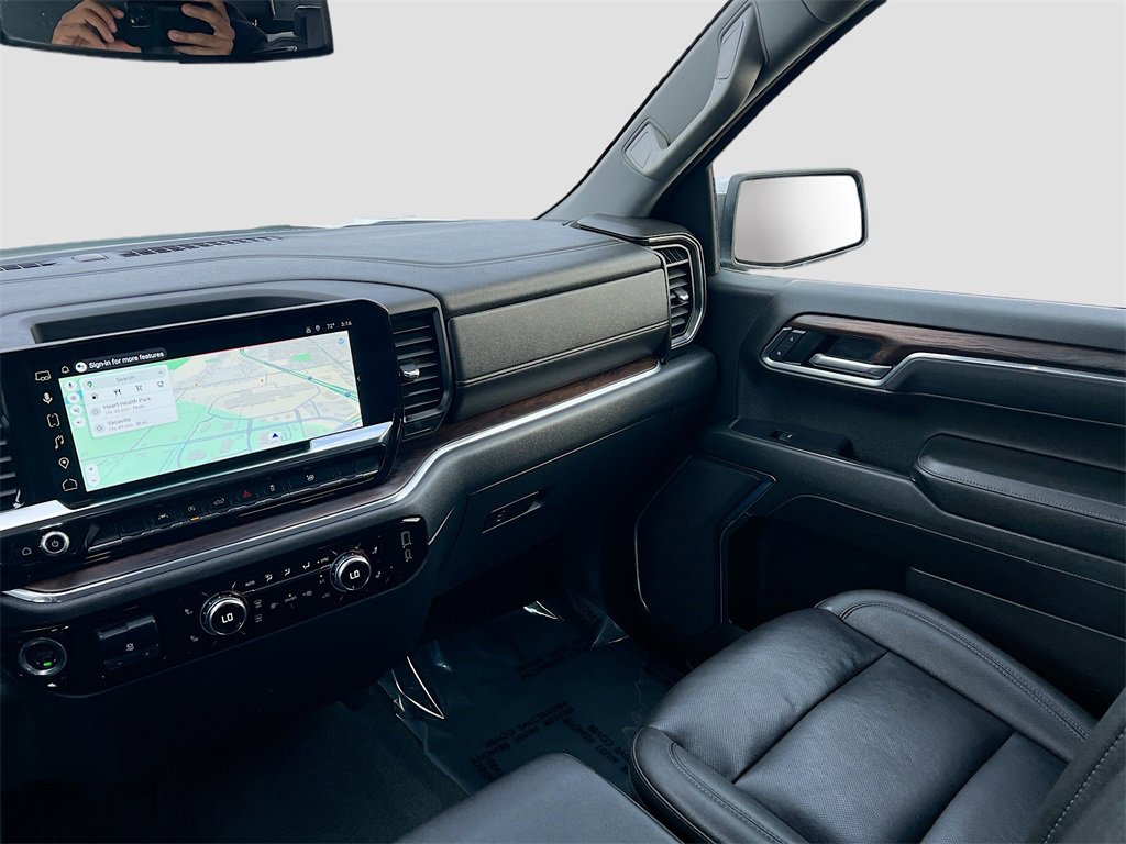 Used 2025 GMC Sierra 1500 SLT image 23