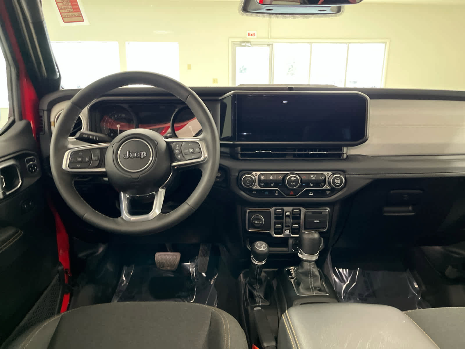 Used 2025 Jeep Wrangler Backcountry image 14