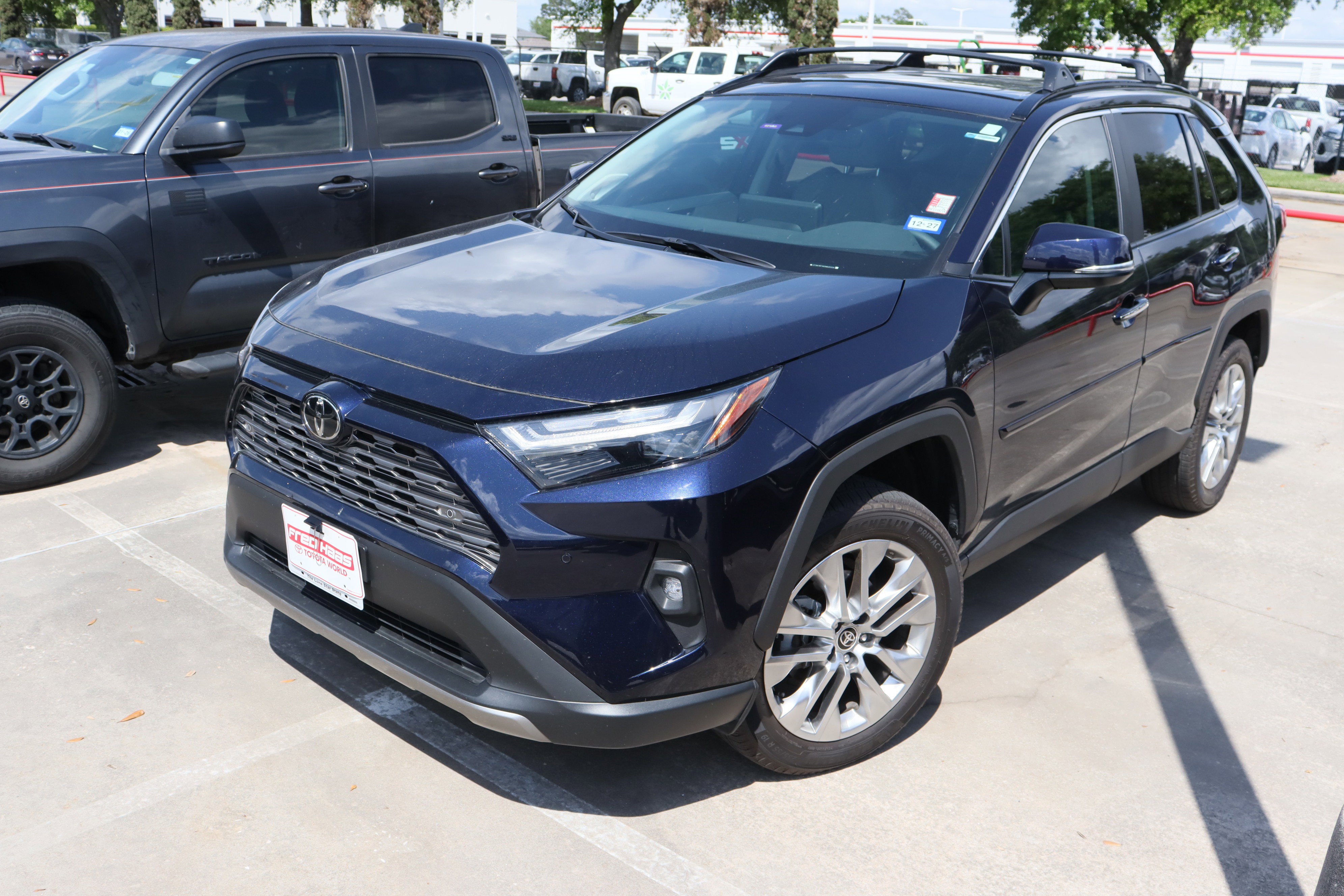 Used 2025 Toyota RAV4 Limited w/ Weather Package image 4