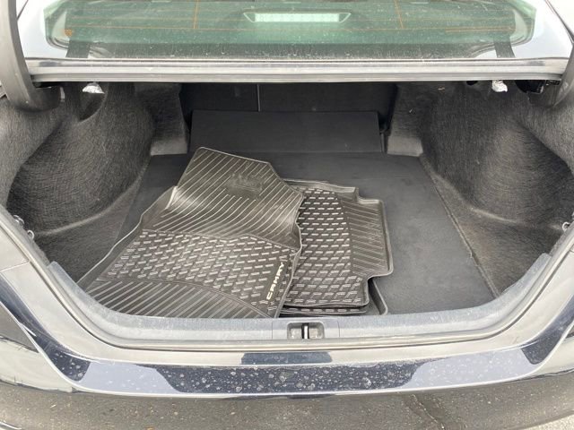 Used 2023 Toyota Camry SE image 19