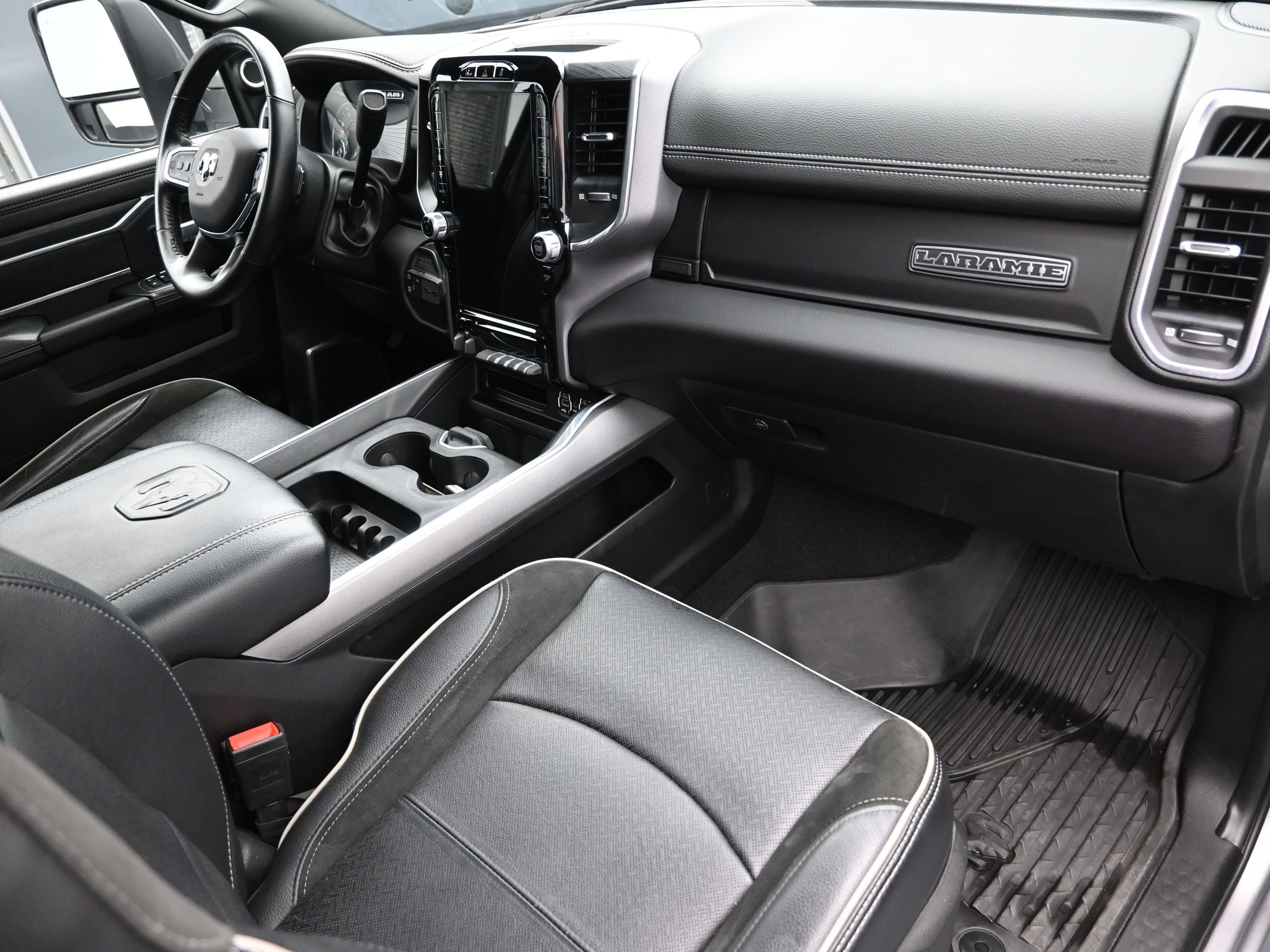 Used 2023 RAM 2500 Laramie AWD/4WD image 39